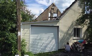 «Боїмося вітру, дощу, грози, бо одразу світло пропадає»